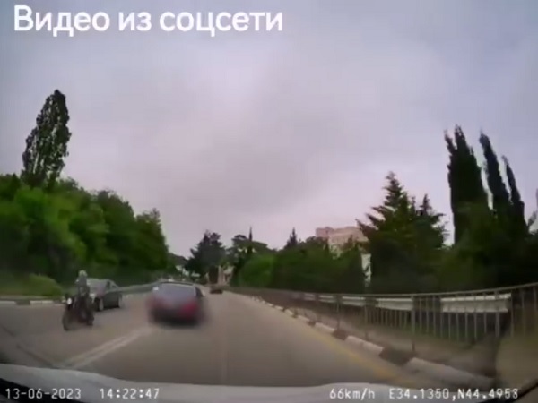 Ялтинские правоохранители нашли нарушителя ПДД по видео из соцсетей