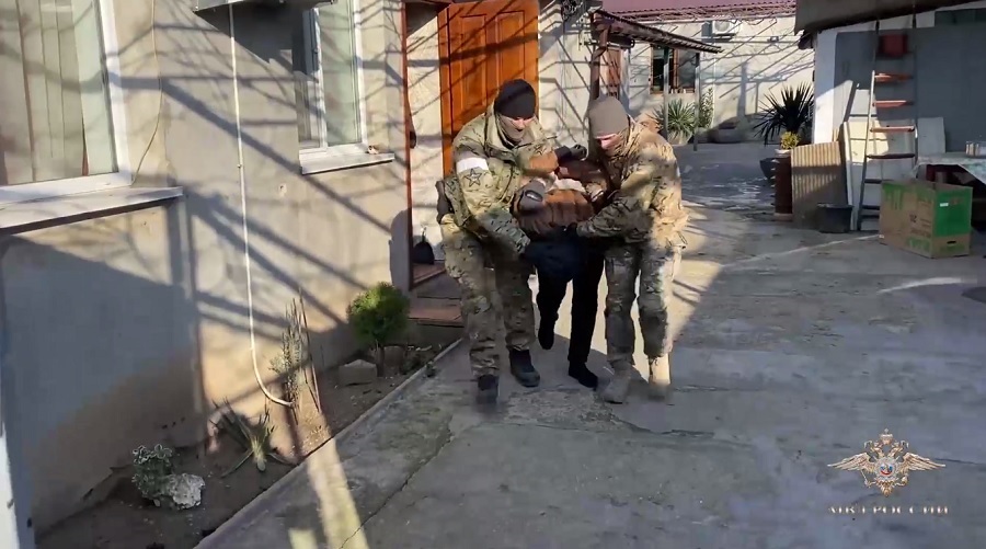 Правоохранители задержали подозреваемых в разбойном нападении на предпринимателя в Феодосии