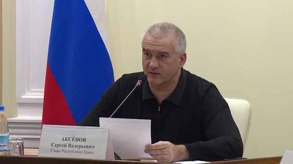 Аксенов сообщил об открытии 1 февраля новых автобусных маршрутов между Крымом и Херсонской областью