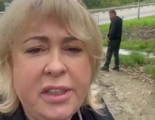 Павленко с министром ЖКХ Крыма выехала в Васильевку
